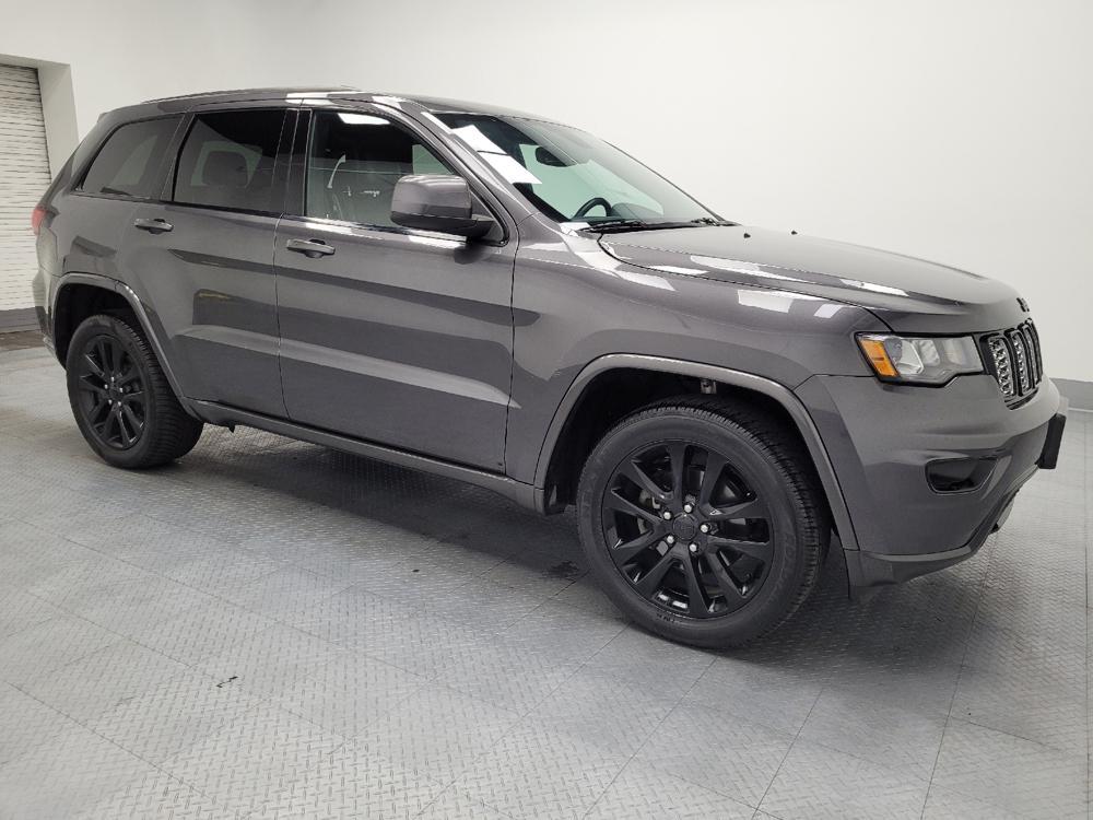 used 2017 Jeep Grand Cherokee car, priced at $17,295