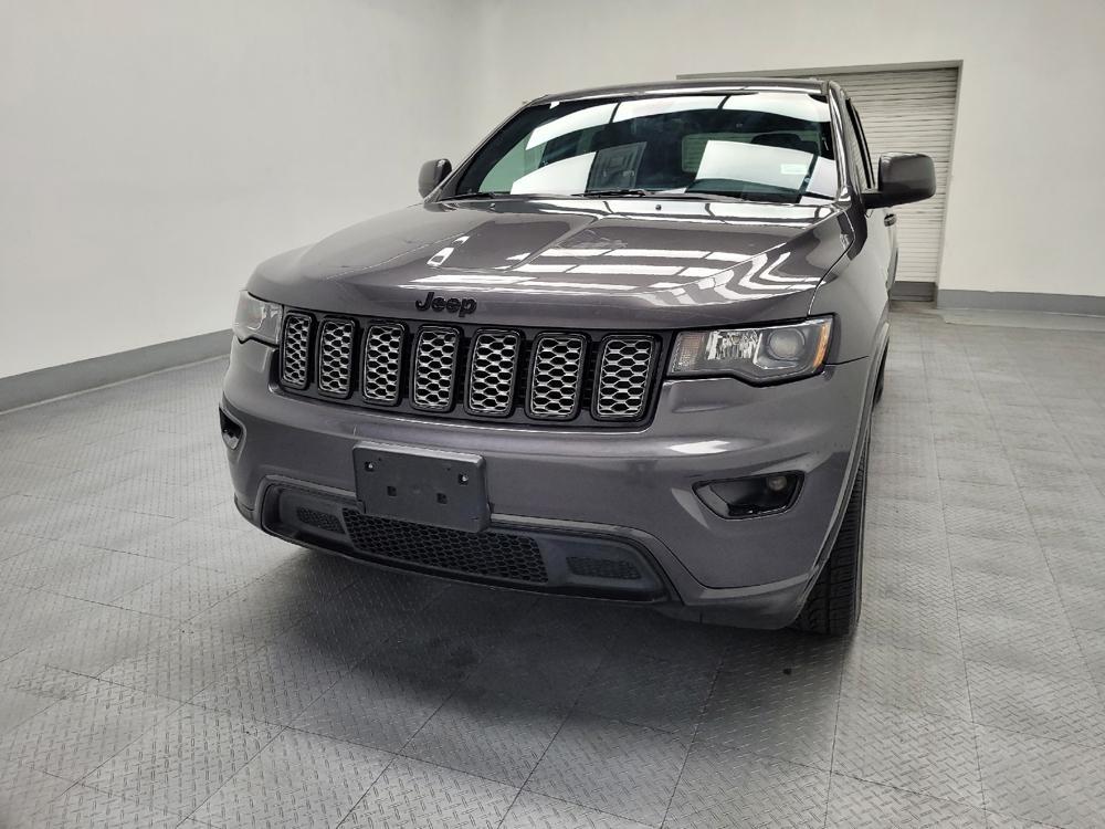 used 2017 Jeep Grand Cherokee car, priced at $17,295