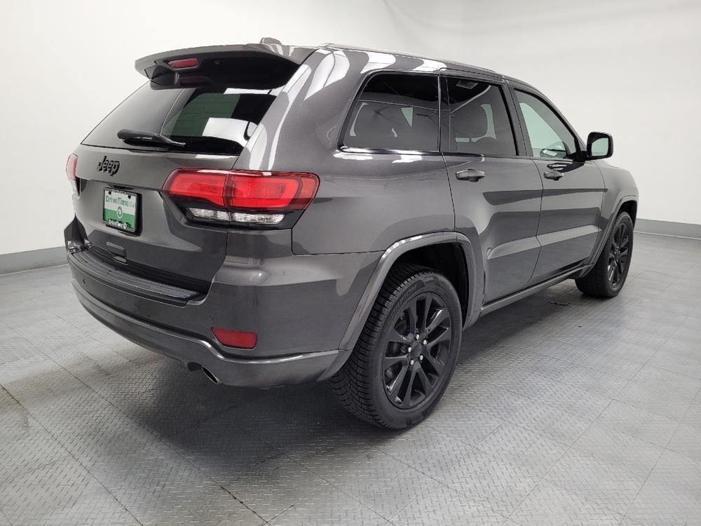 used 2017 Jeep Grand Cherokee car, priced at $17,295