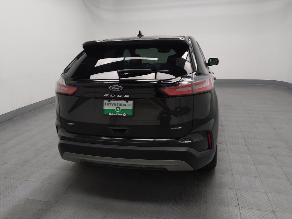 used 2024 Ford Edge car, priced at $25,395