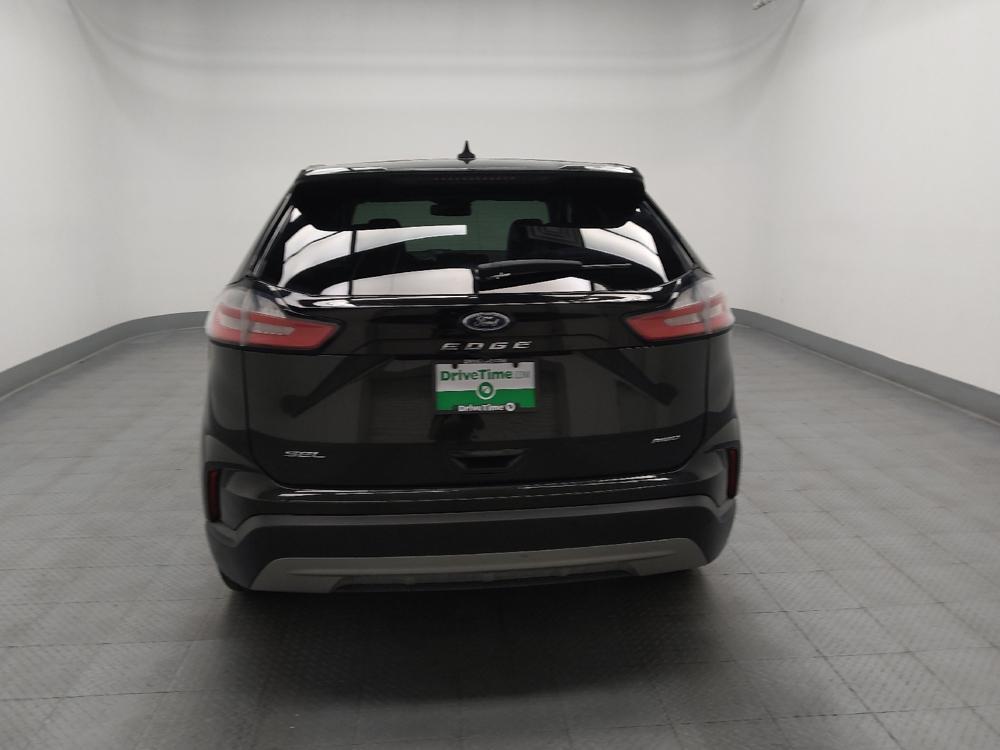 used 2024 Ford Edge car, priced at $25,395