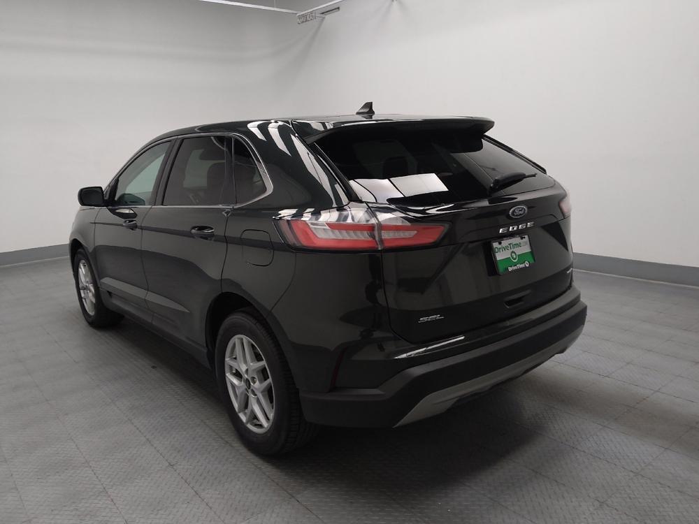 used 2024 Ford Edge car, priced at $25,395