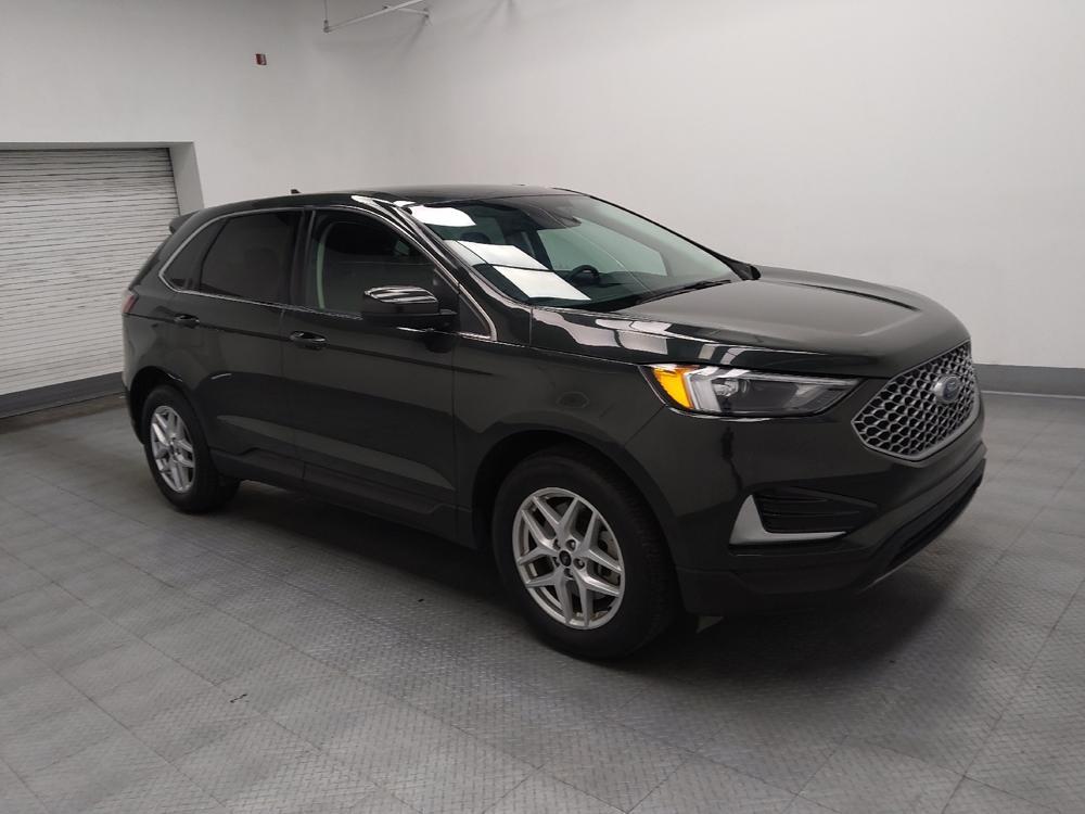 used 2024 Ford Edge car, priced at $25,395