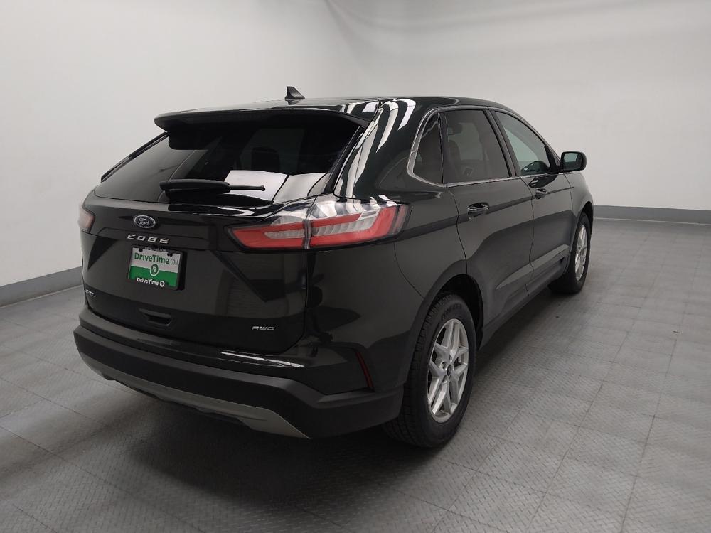 used 2024 Ford Edge car, priced at $25,395