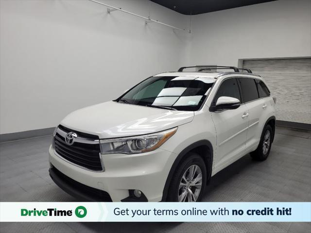 used 2015 Toyota Highlander car, priced at $18,895