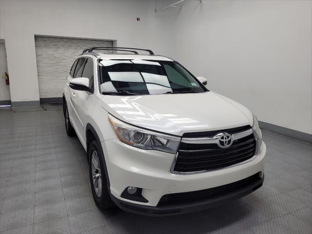 used 2015 Toyota Highlander car, priced at $18,895