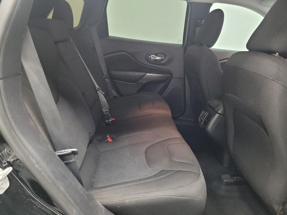 used 2019 Jeep Cherokee car, priced at $14,695