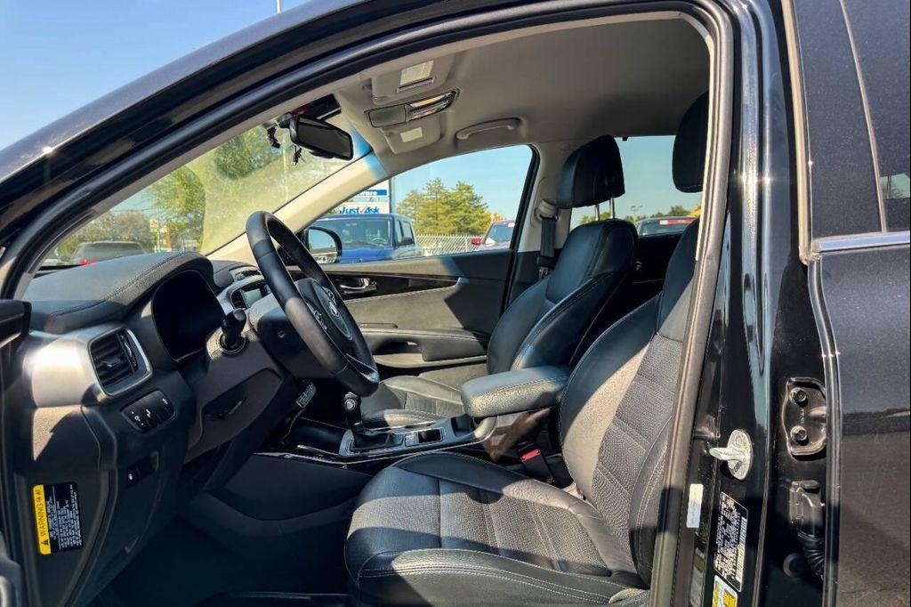 used 2017 Kia Sorento car, priced at $17,497