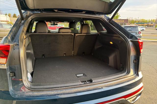 used 2021 Volkswagen Atlas Cross Sport car, priced at $23,997