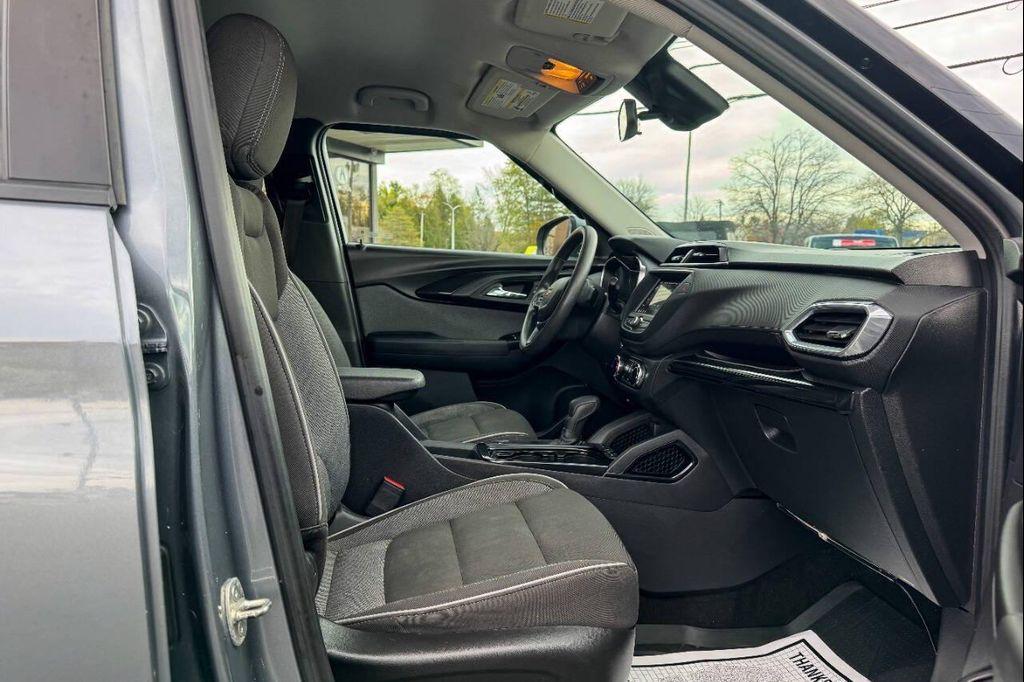 used 2022 Chevrolet TrailBlazer car, priced at $18,797