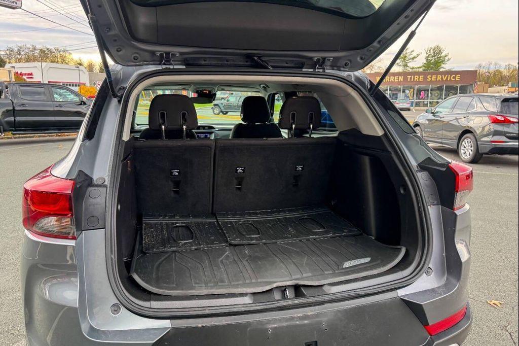 used 2022 Chevrolet TrailBlazer car, priced at $18,797