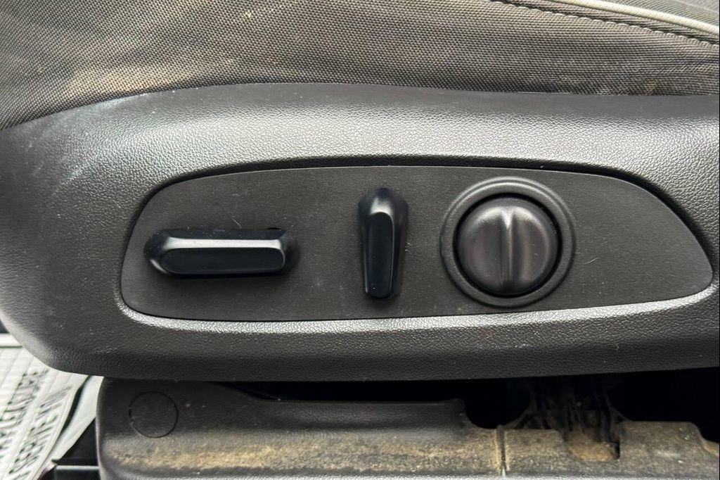 used 2022 Chevrolet TrailBlazer car, priced at $18,797