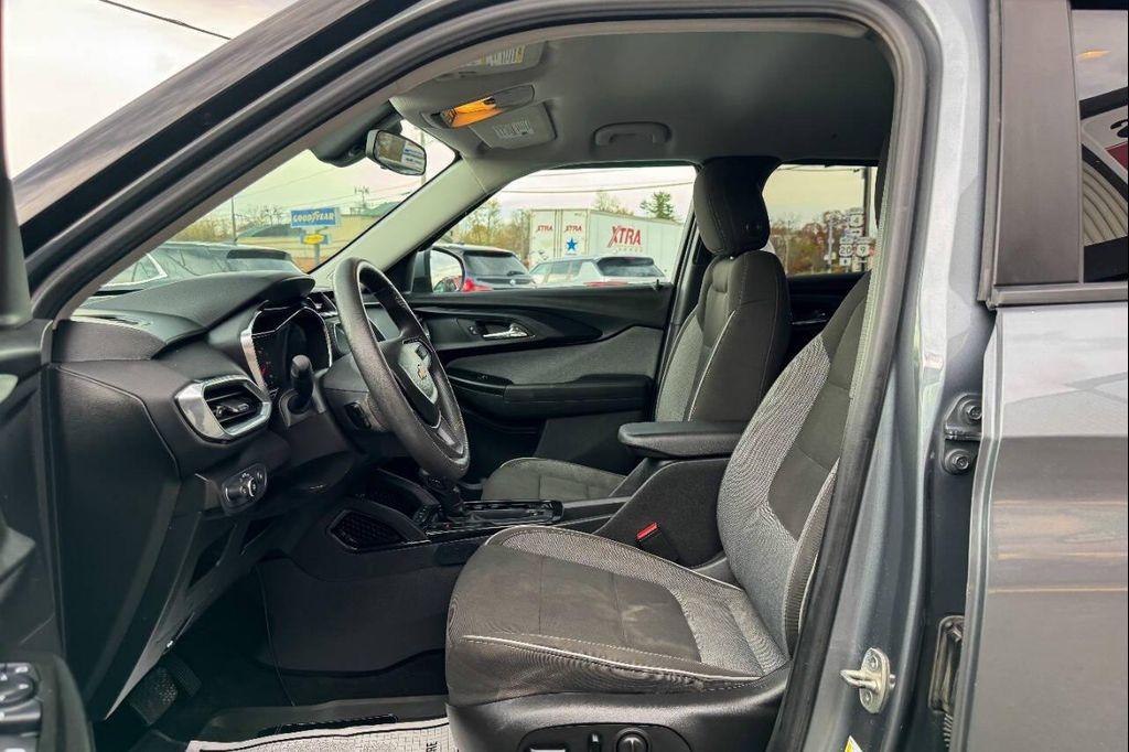 used 2022 Chevrolet TrailBlazer car, priced at $18,797