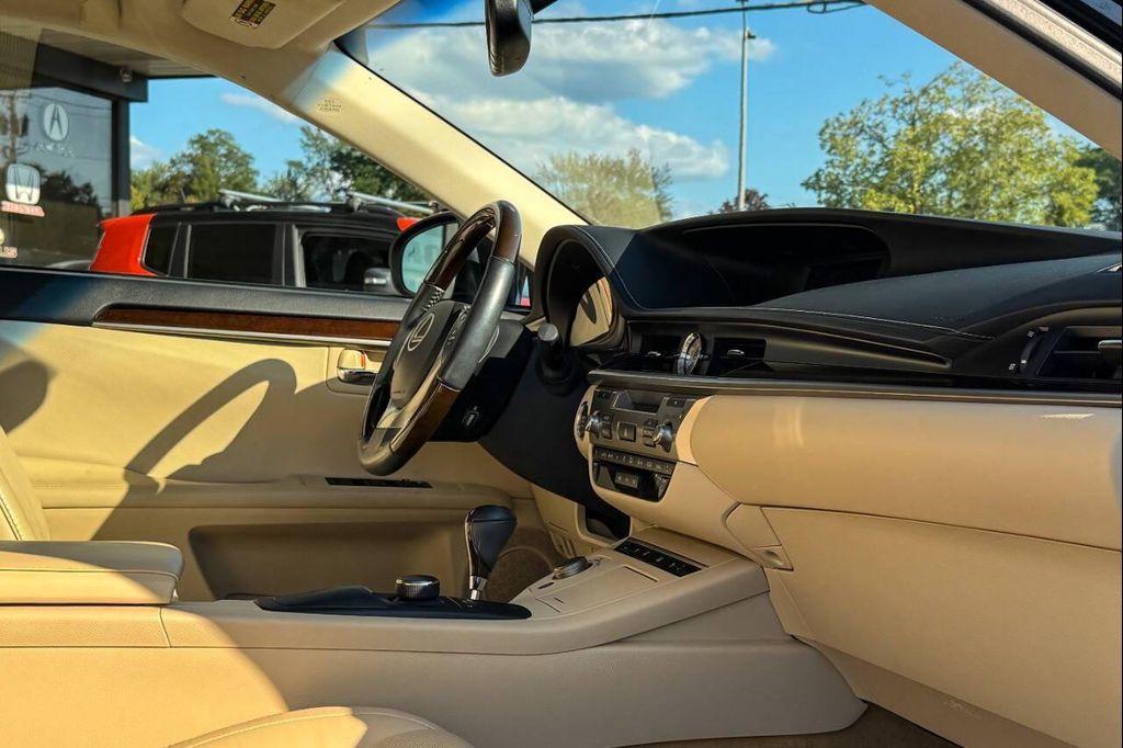used 2013 Lexus ES 350 car, priced at $18,997