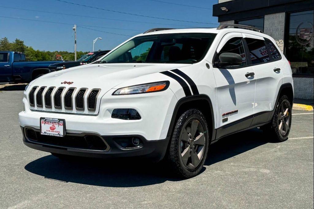 used 2017 Jeep Cherokee car, priced at $13,997