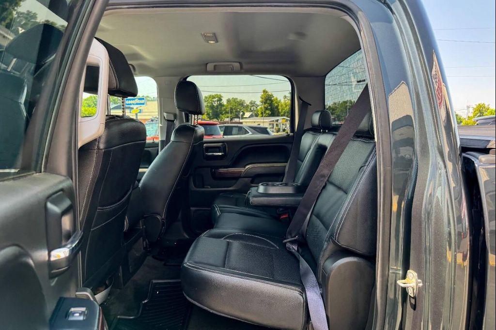 used 2017 GMC Sierra 1500 car, priced at $24,497