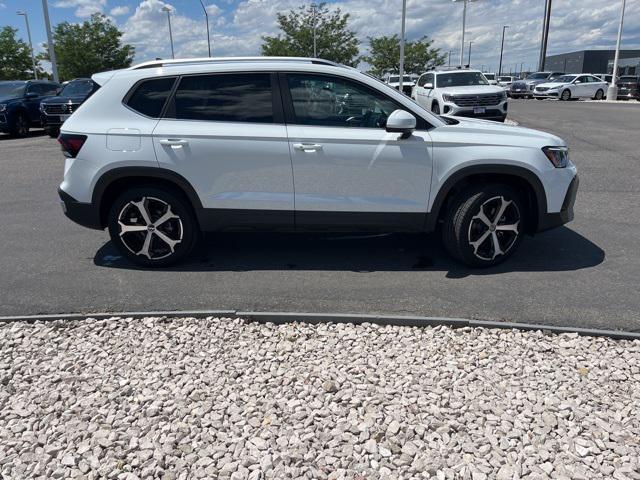 new 2025 Volkswagen Taos car, priced at $35,500