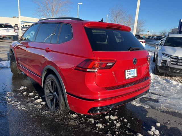 new 2024 Volkswagen Tiguan car, priced at $34,200