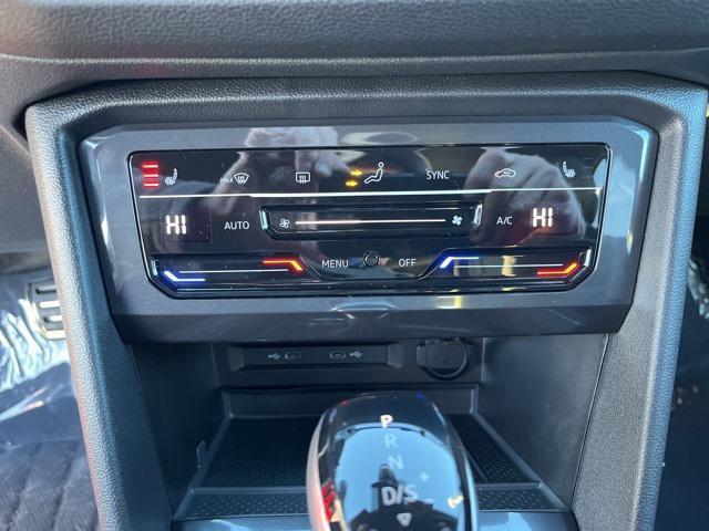 new 2024 Volkswagen Tiguan car, priced at $34,200