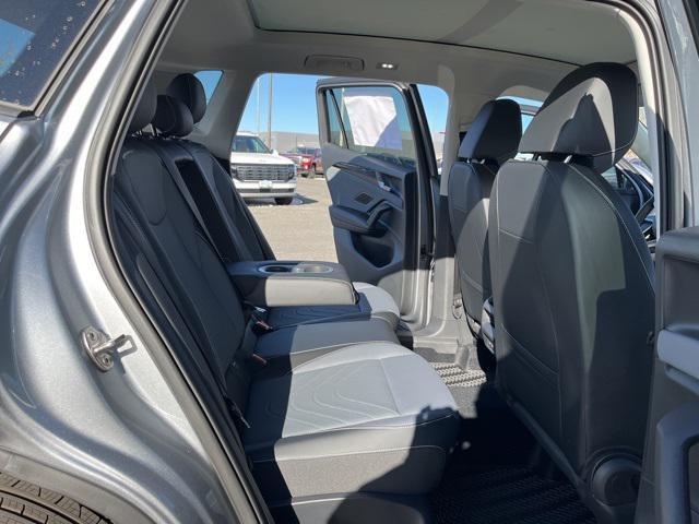 new 2025 Volkswagen Tiguan car, priced at $37,577