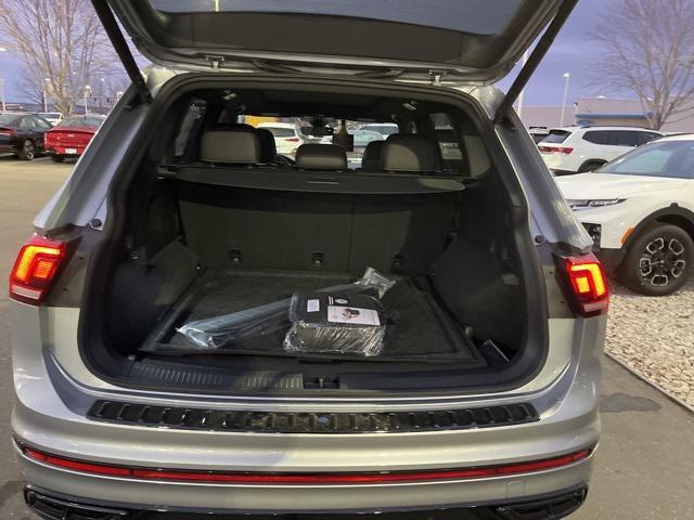 new 2024 Volkswagen Tiguan car, priced at $34,500