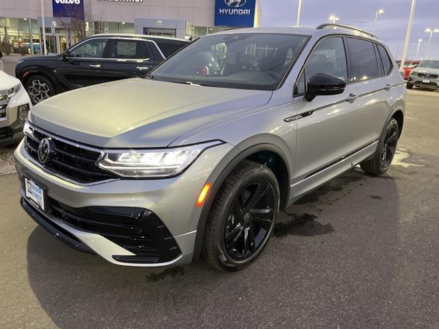 new 2024 Volkswagen Tiguan car, priced at $34,500