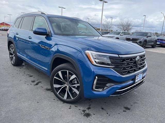 new 2025 Volkswagen Atlas car, priced at $53,000