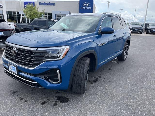 new 2025 Volkswagen Atlas car, priced at $53,000
