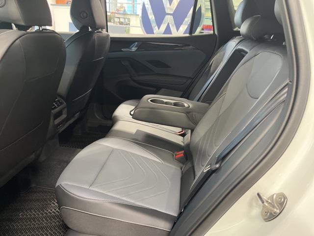 new 2025 Volkswagen Tiguan car, priced at $40,562