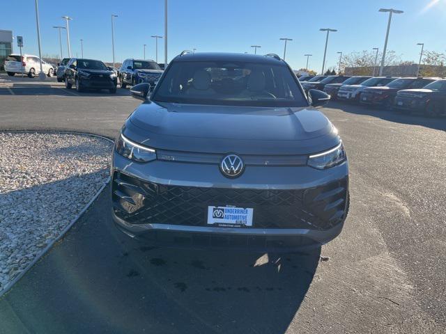 new 2025 Volkswagen Tiguan car, priced at $40,117