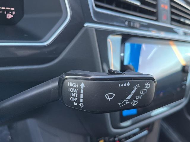 new 2024 Volkswagen Tiguan car, priced at $34,500