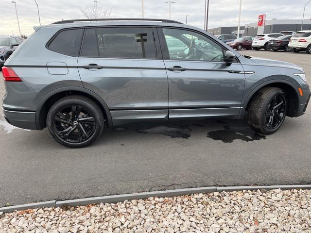 new 2024 Volkswagen Tiguan car, priced at $34,000
