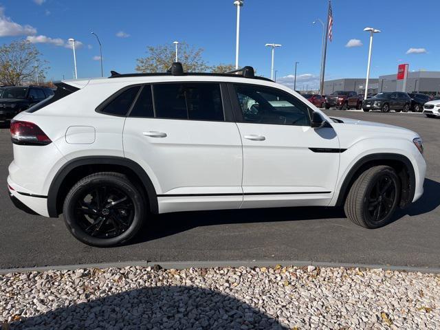 new 2026 Volkswagen Atlas Cross Sport car, priced at $53,802