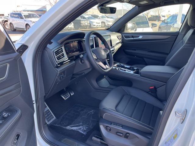 new 2026 Volkswagen Atlas Cross Sport car, priced at $53,802