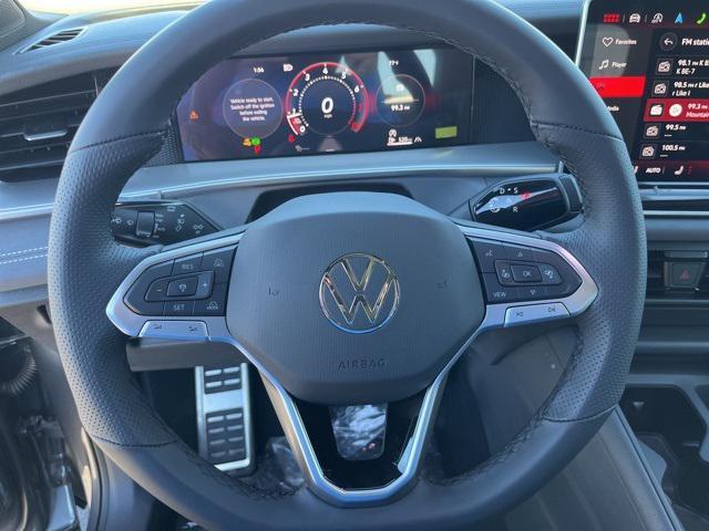 new 2025 Volkswagen Tiguan car, priced at $39,603