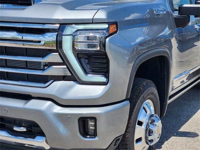 new 2025 Chevrolet Silverado 3500 car, priced at $87,520