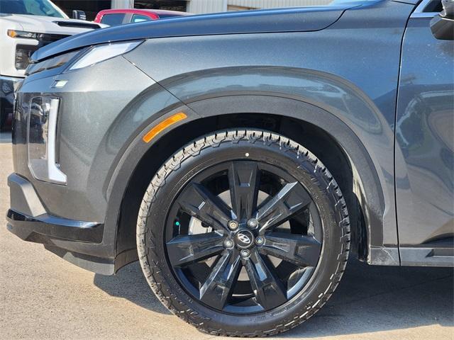 used 2023 Hyundai Palisade car, priced at $35,000