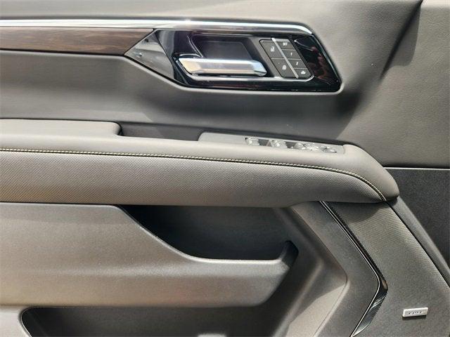 new 2025 Chevrolet Tahoe car, priced at $79,674