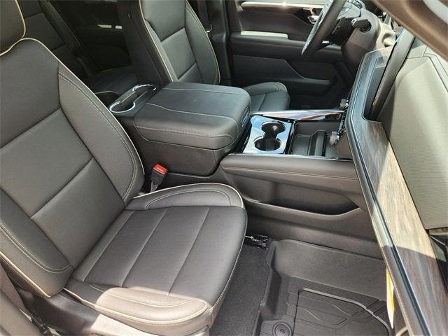 new 2025 Chevrolet Tahoe car, priced at $79,674