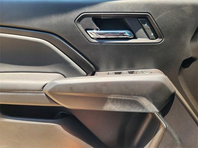 new 2025 Chevrolet Colorado car, priced at $38,059