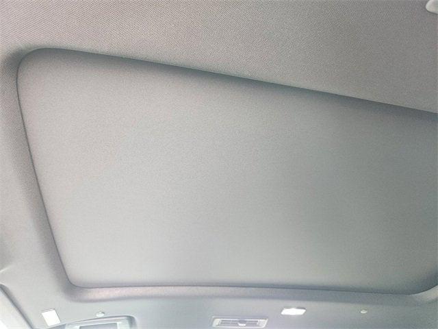 new 2026 Chevrolet Traverse car, priced at $43,965