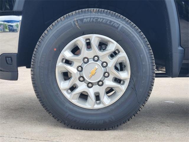 new 2025 Chevrolet Silverado 3500 car, priced at $80,070