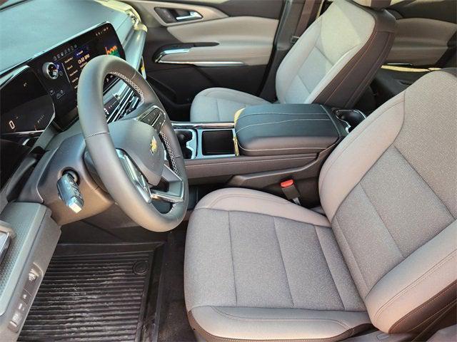 new 2025 Chevrolet Traverse car, priced at $41,339