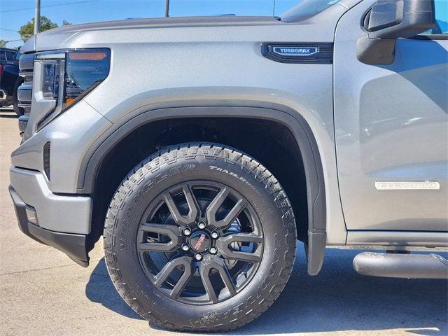 new 2026 GMC Sierra 1500 car, priced at $48,320