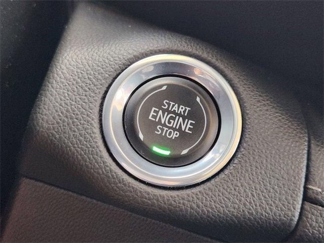 used 2023 Buick Envision car, priced at $22,000