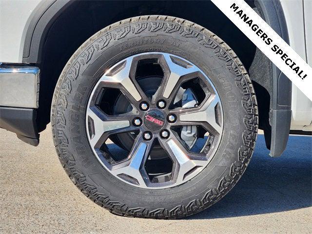new 2025 GMC Sierra 1500 car, priced at $38,430