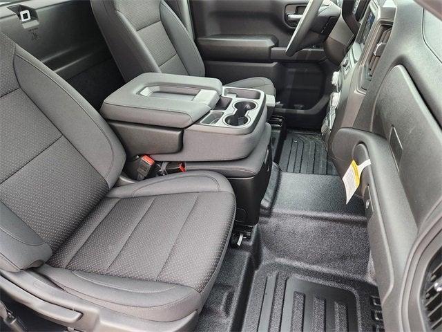 new 2025 GMC Sierra 1500 car, priced at $37,930
