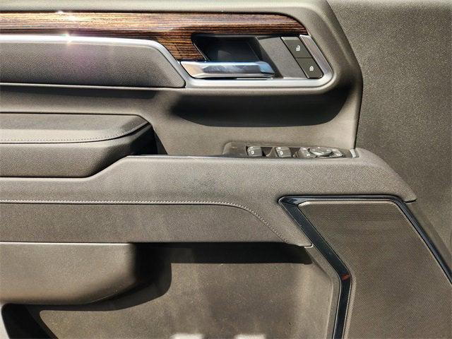 new 2025 GMC Sierra 2500 car, priced at $62,944