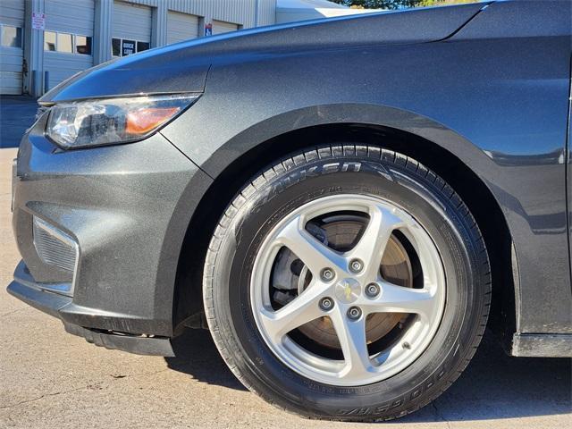 used 2017 Chevrolet Malibu car, priced at $9,500