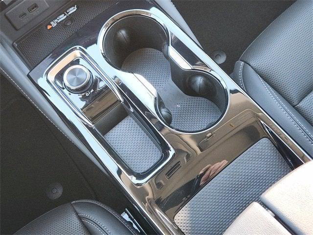 new 2025 Buick Envision car, priced at $36,735